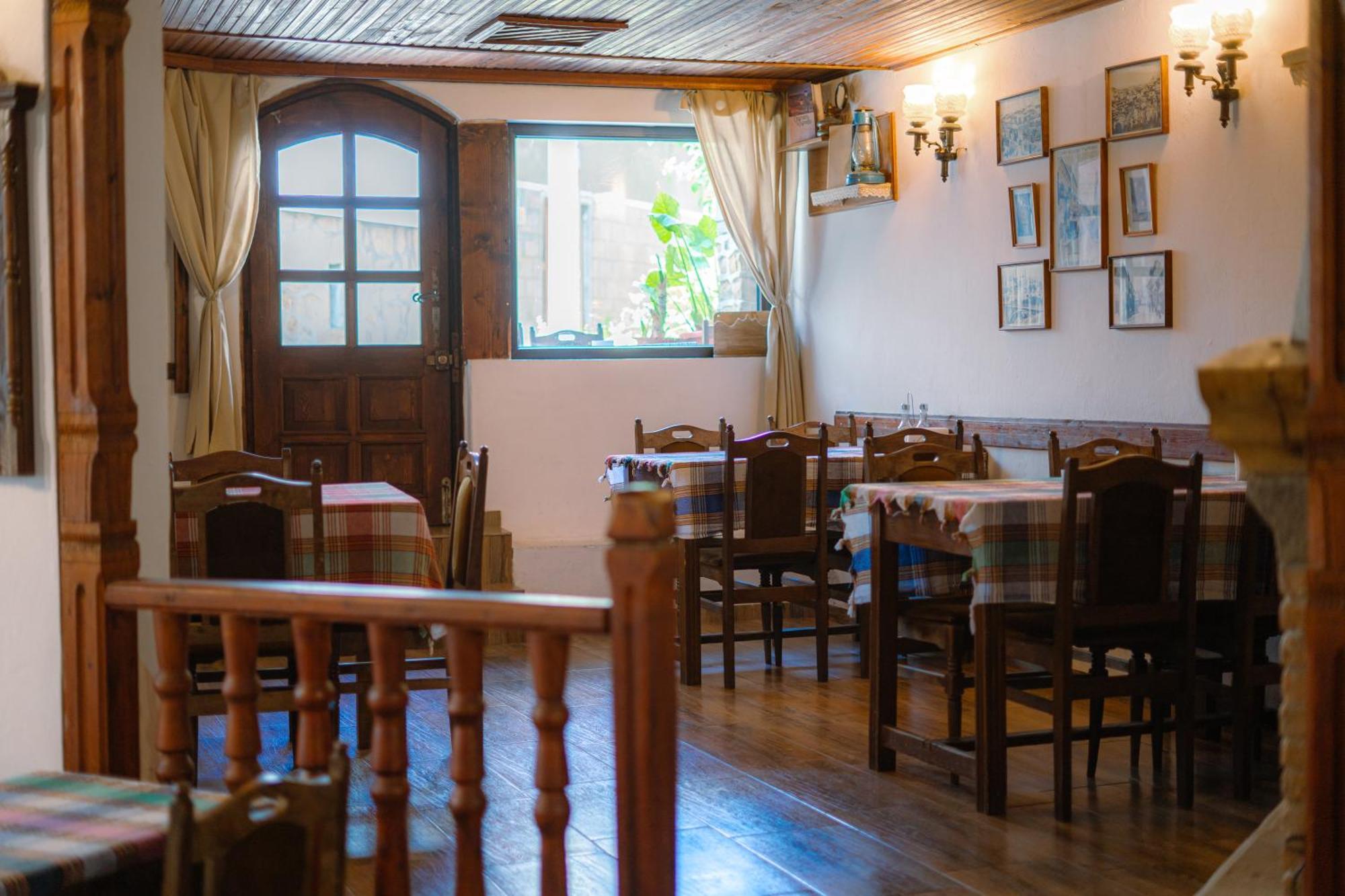 Family Hotel "Slavianska Dusha" Veliko Tarnovo Buitenkant foto