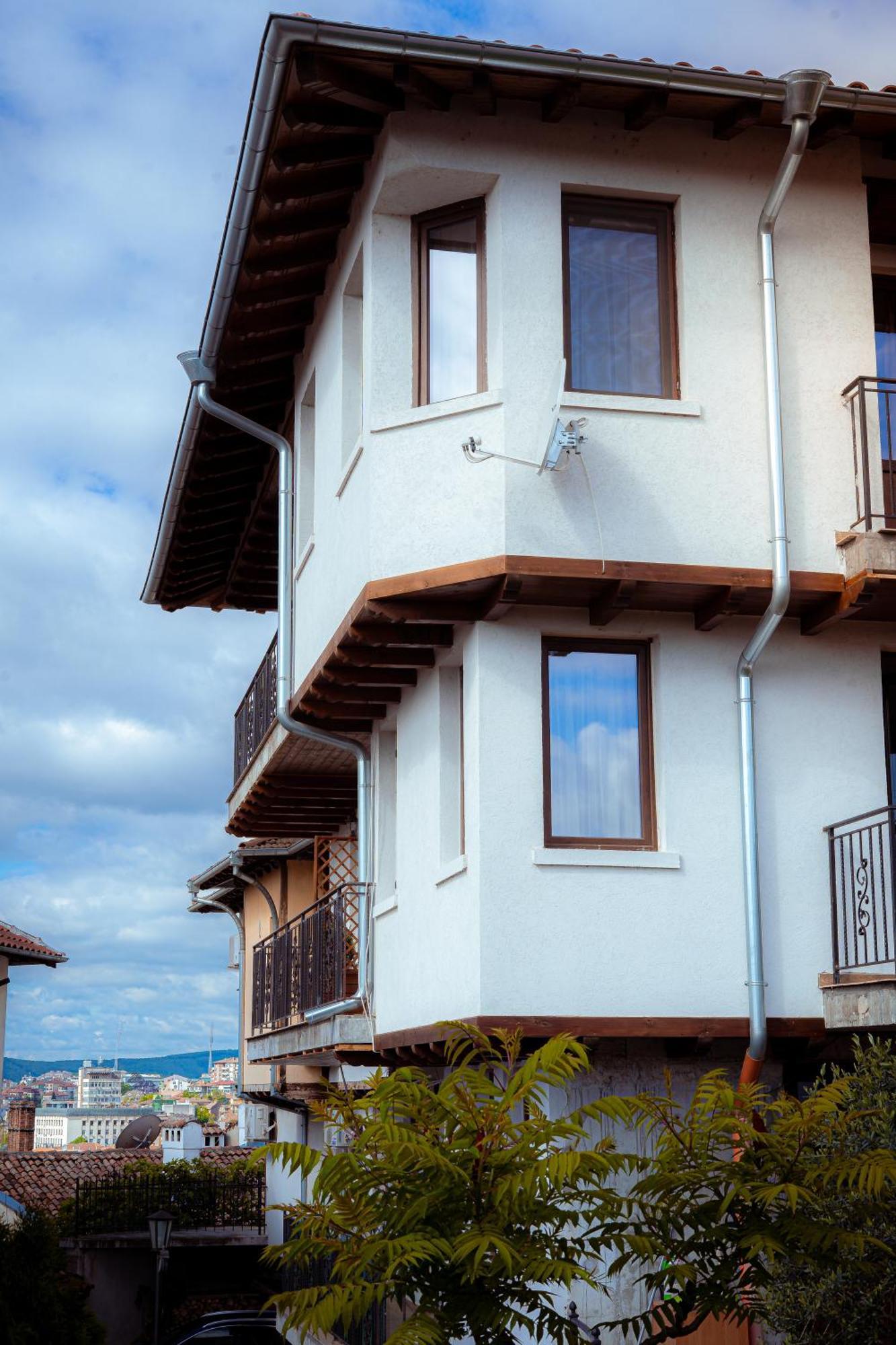 Family Hotel "Slavianska Dusha" Veliko Tarnovo Buitenkant foto
