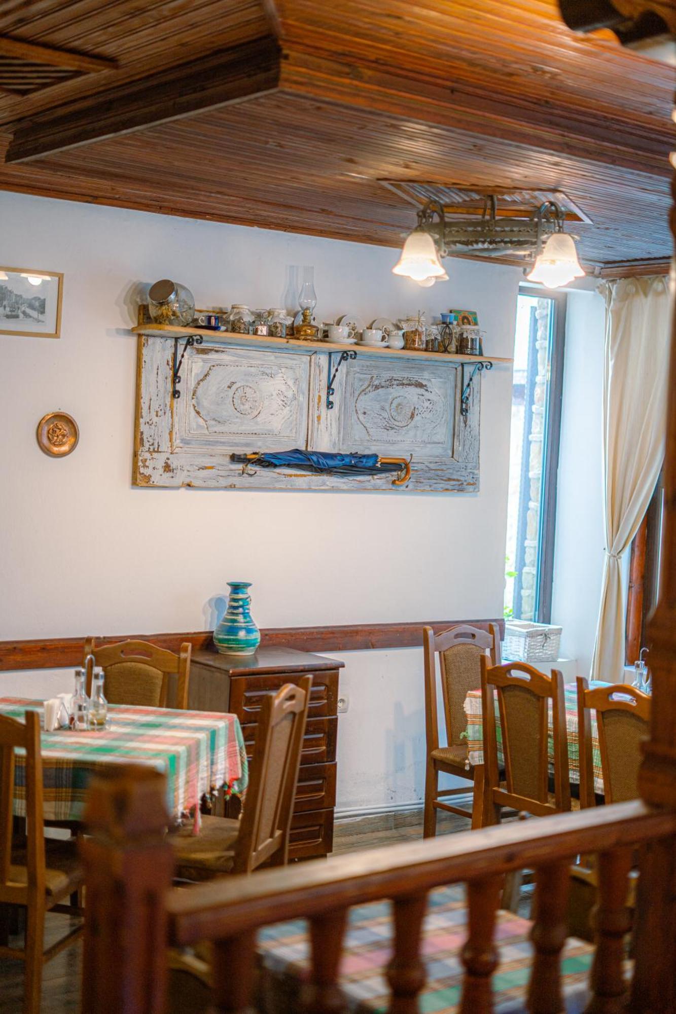 Family Hotel "Slavianska Dusha" Veliko Tarnovo Buitenkant foto