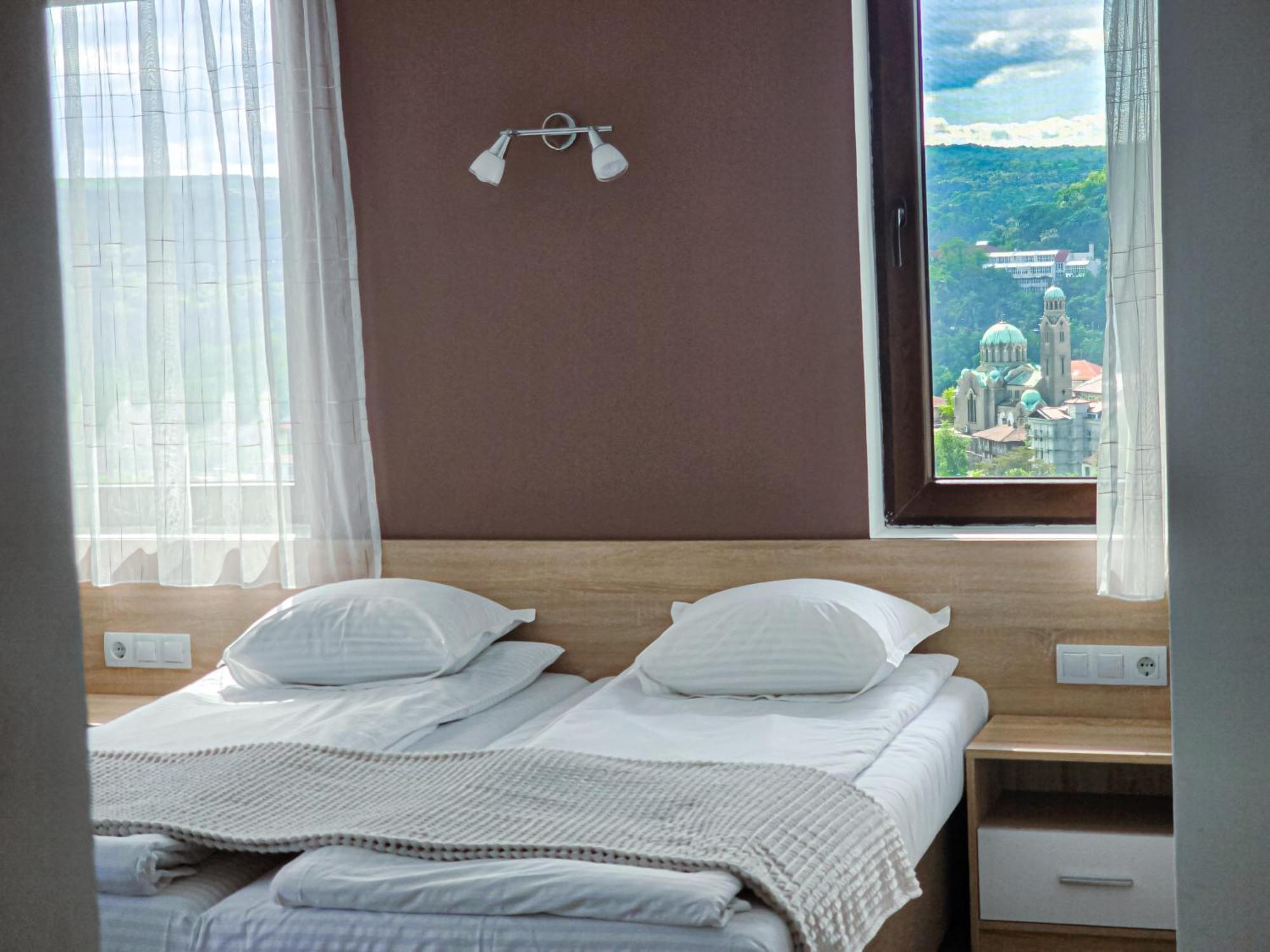 Family Hotel "Slavianska Dusha" Veliko Tarnovo Buitenkant foto