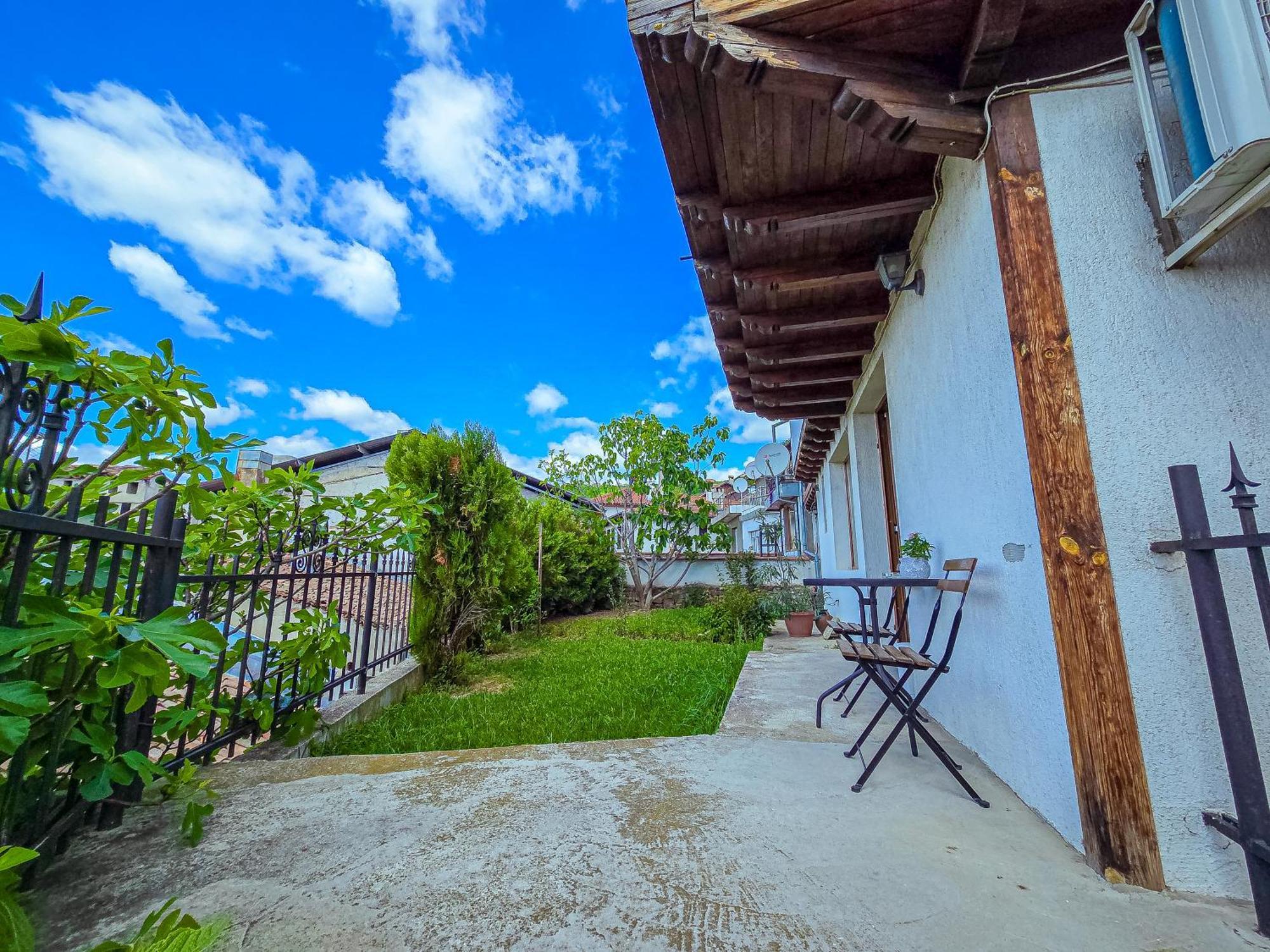Family Hotel "Slavianska Dusha" Veliko Tarnovo Buitenkant foto